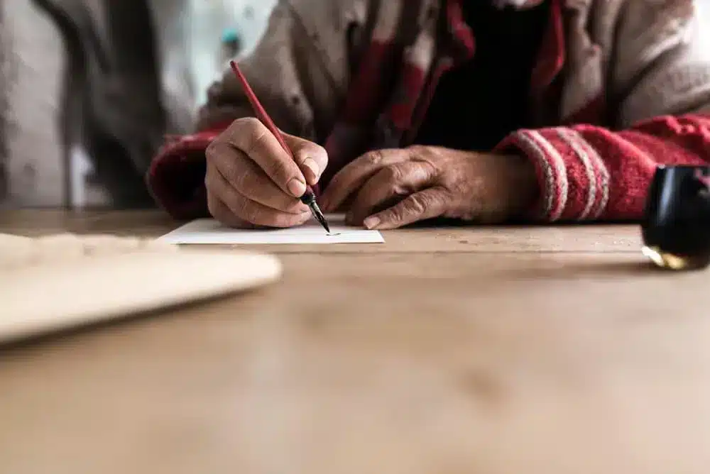 Writing with fountain pen